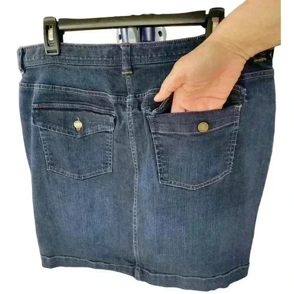 Chaps Ralph Lauren Denim Jean Skirt Button Front Pockets Blue Stretch Size 14 - Picture 4 of 7